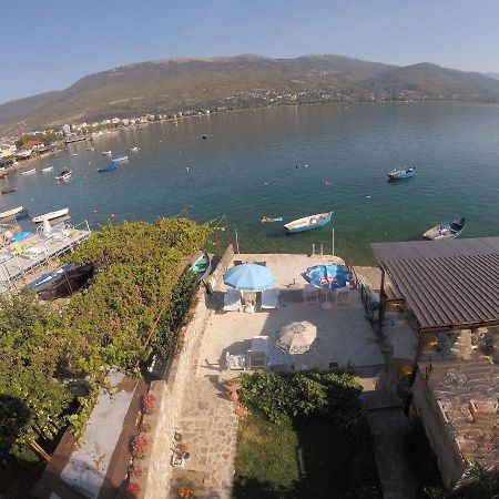 Beachfront Apartments Grunche Ohrid Extérieur photo