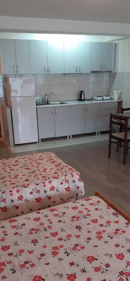 Beachfront Apartments Grunche Ohrid Extérieur photo