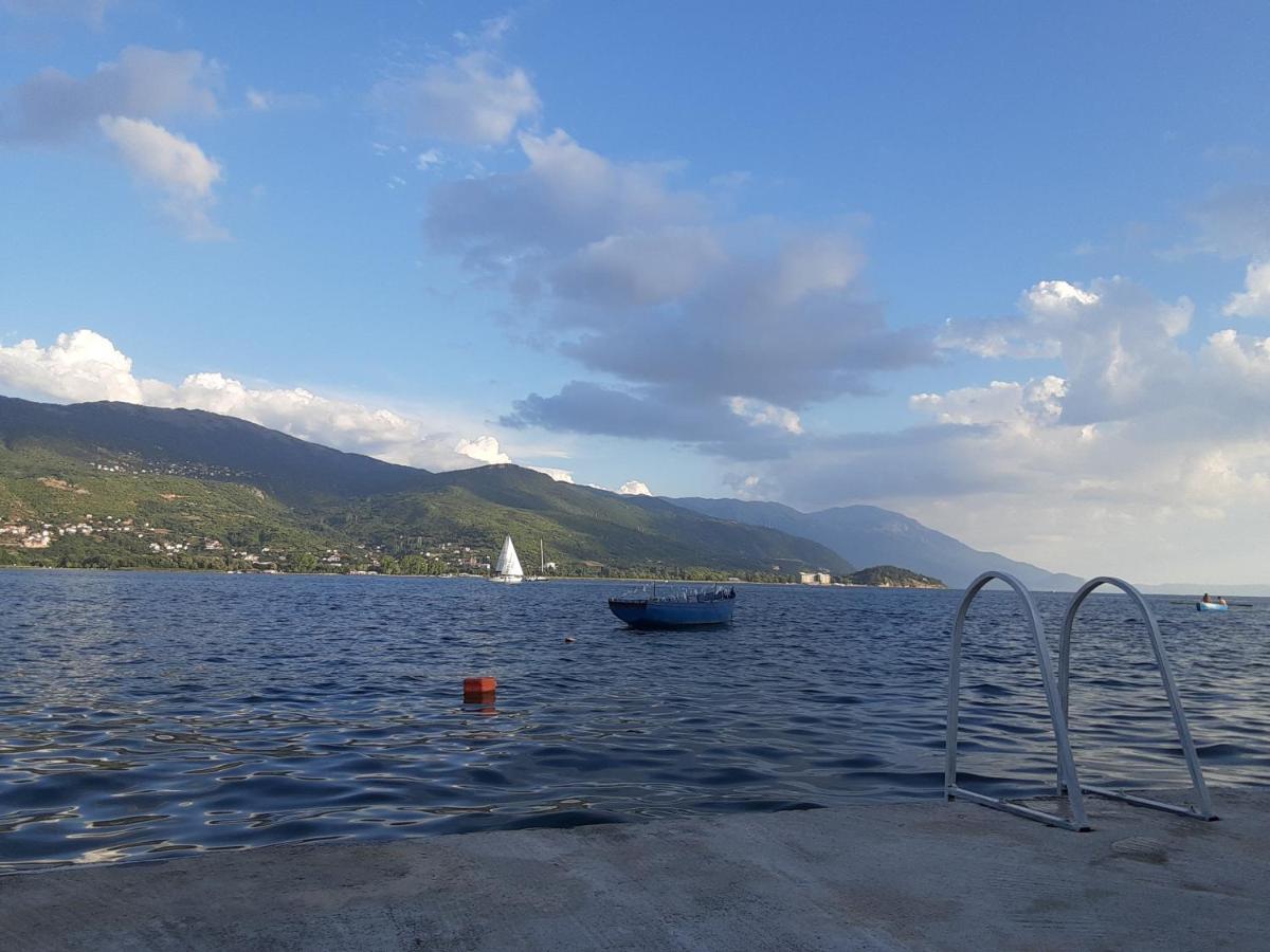 Beachfront Apartments Grunche Ohrid Extérieur photo